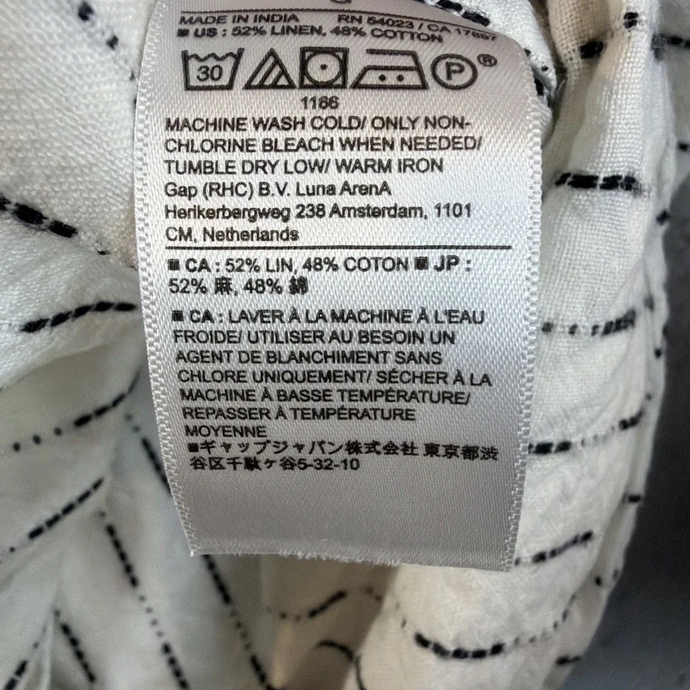 Banana Republic please check